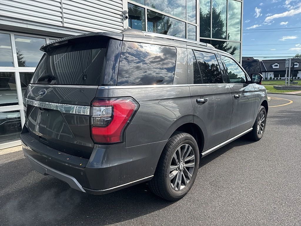 2021 Ford Expedition Limited photo