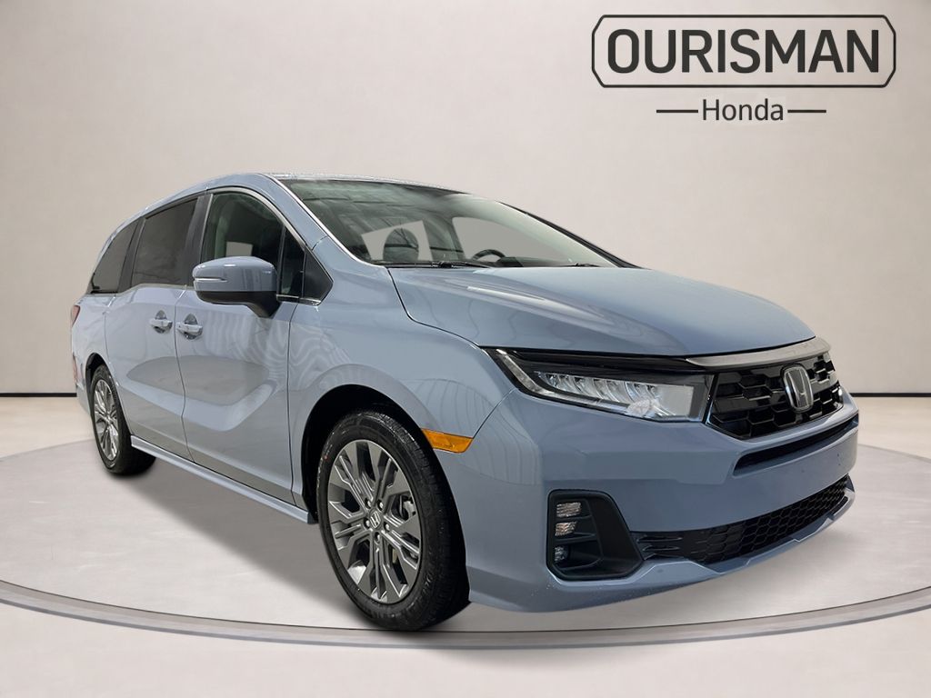2026 Honda Odyssey Touring's photo