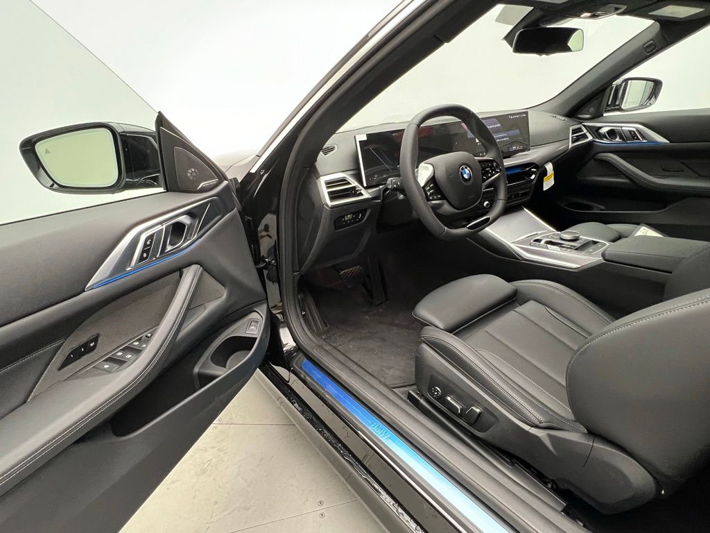 Thumbnail: 2026 BMW 4 Series - 27