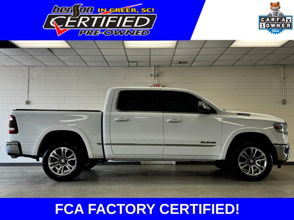 Bright White Clearcoat 2024 RAM 1500 Limited Crew Cab 4WD Pickup Truck Four-Wheel Drive 8-Speed Automatic