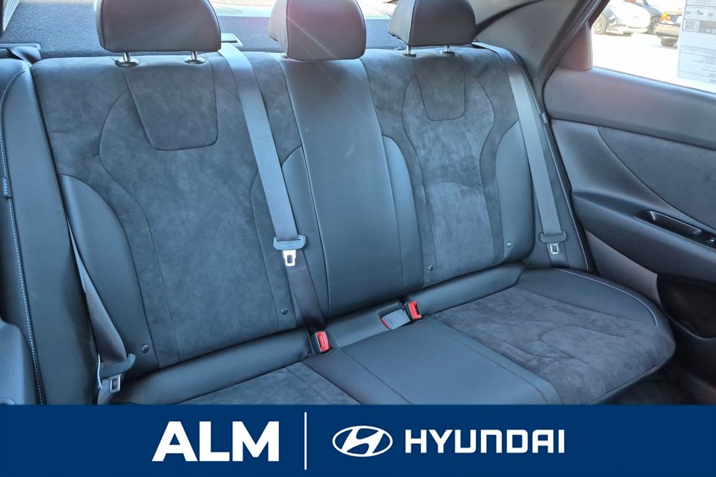 New 2026 Black Hyundai Base image 20