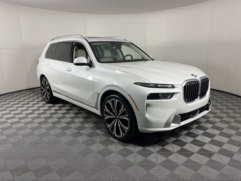 Thumbnail: 2025 BMW X7 - 20