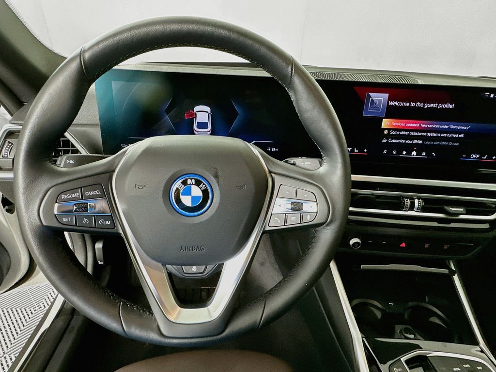 Thumbnail: 2024 BMW i4 - 11