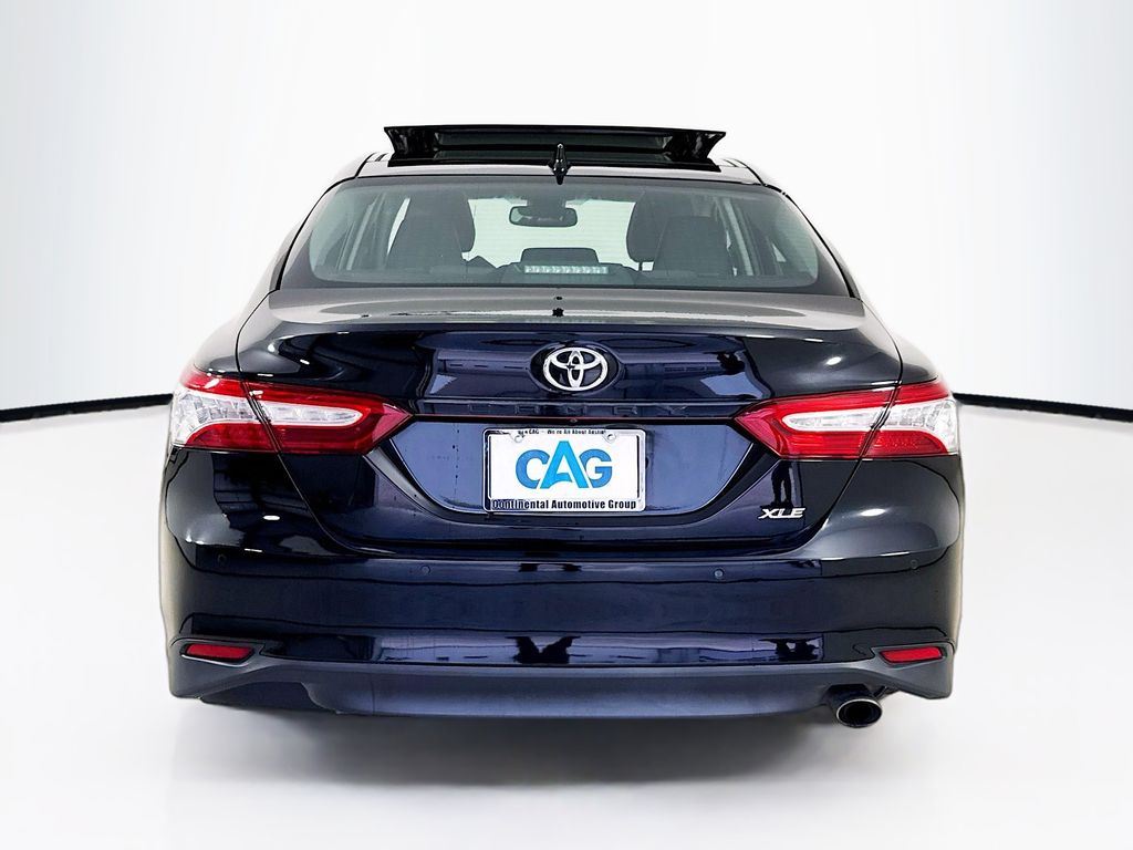 Used Car 2018 Toyota Camry  Xle For Sale Under $20,000 In Austin, Texas