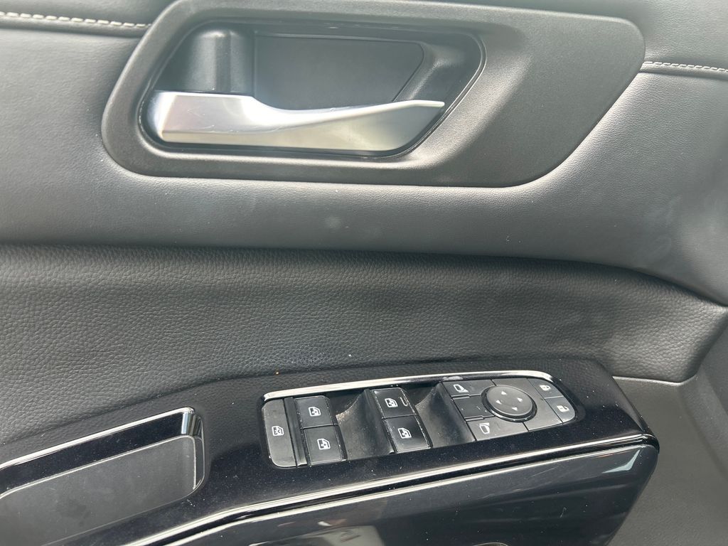 2022 Nissan Pathfinder SV White at Auto Express Mitsubishi