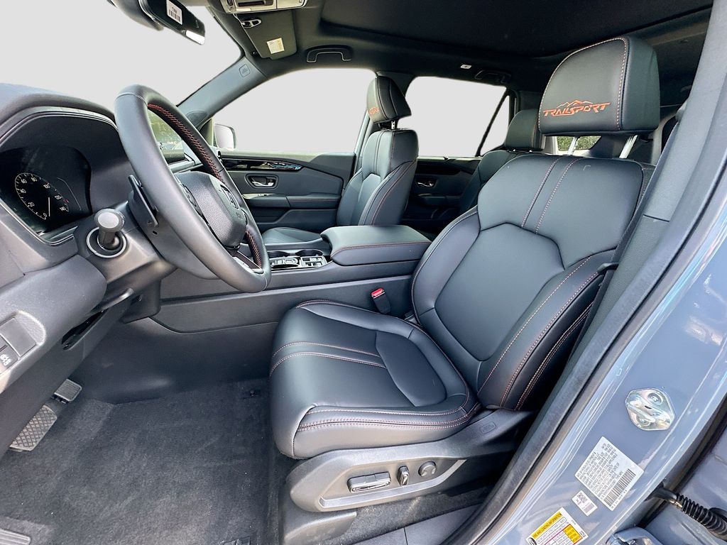 2025 Honda Pilot TrailSport 15