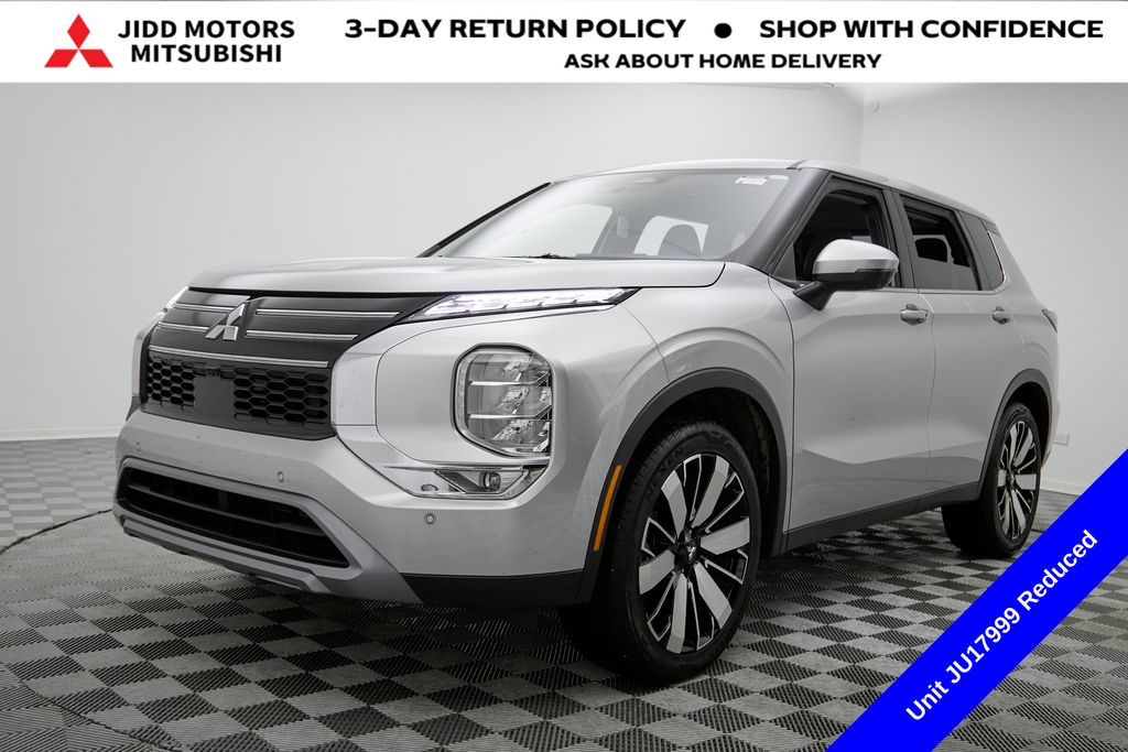 2025 Mitsubishi Outlander SE FWD