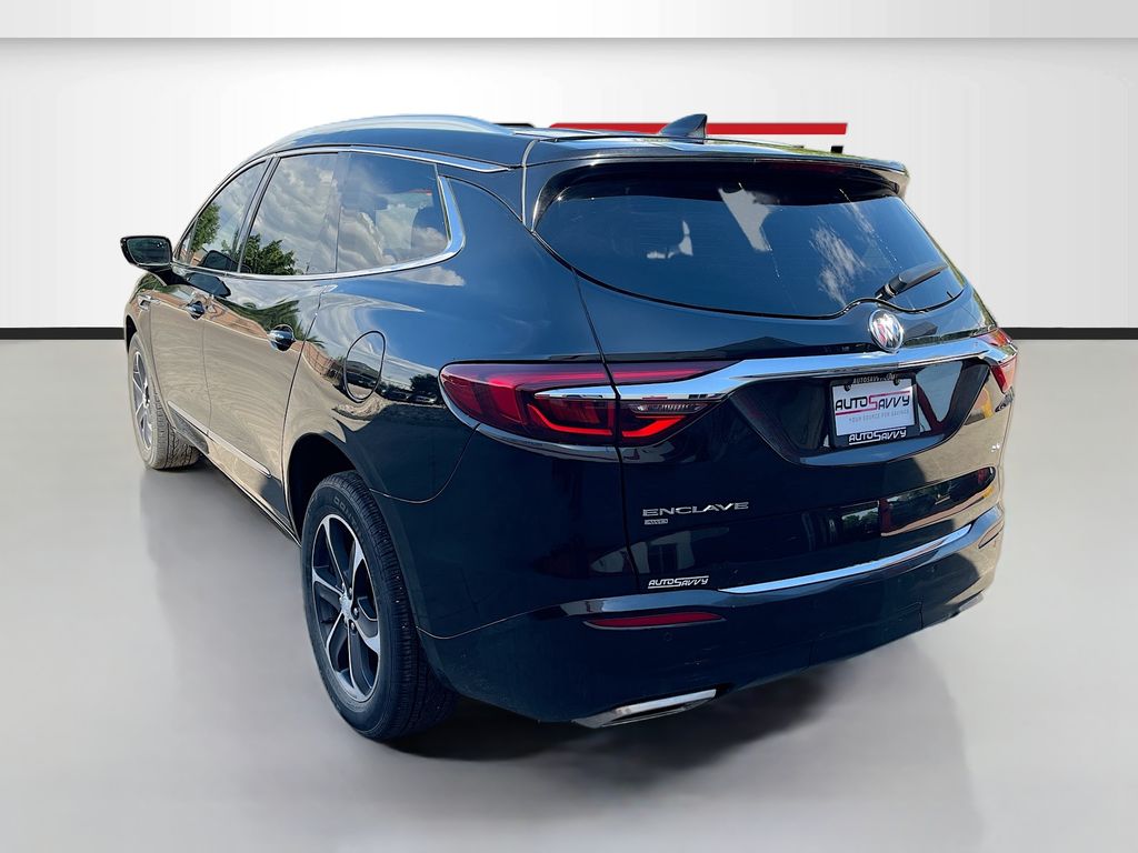 Used 2021 Black Buick Essence image 5