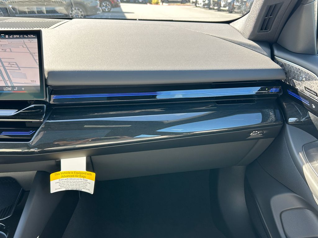 2025 BMW 5 Series 530i 26