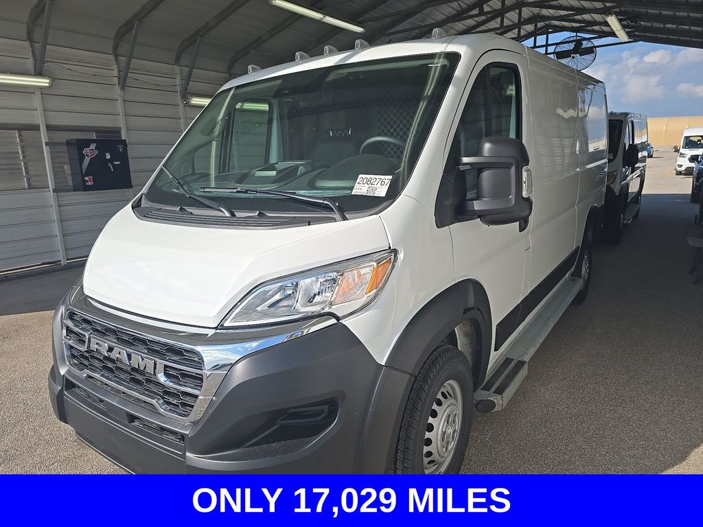 Bright White Clearcoat 2025 RAM ProMaster Van Front-Wheel Drive 9-Speed Automatic