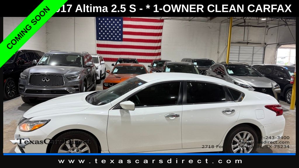 Glacier White 2017 Nissan Altima Sedan Front-Wheel Drive Continuously Variable Transmission