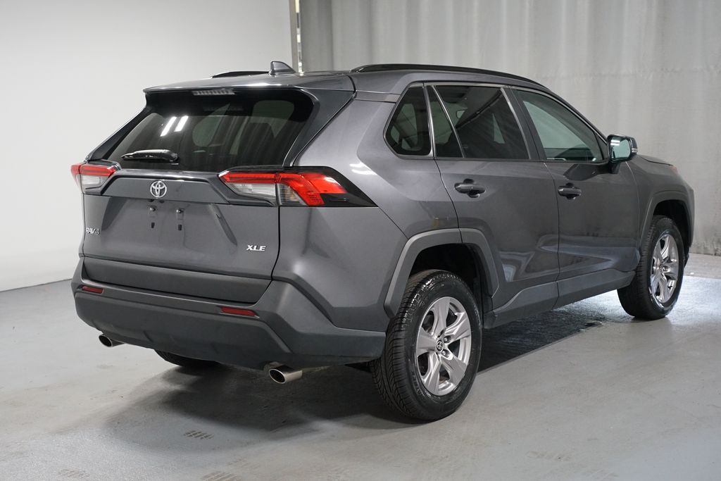 Thumbnail: 2024 Toyota RAV4 - 8