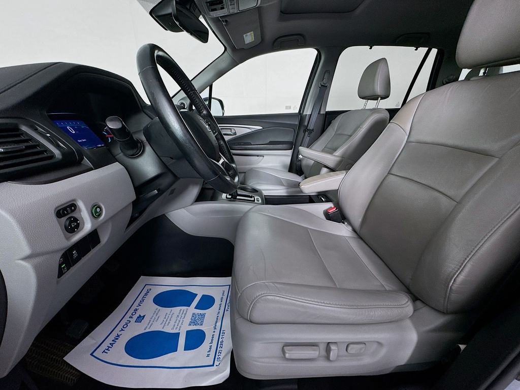 Used Car 2019 Honda Pilot  Ex-l For Sale Under $20,000 In Austin, Texas