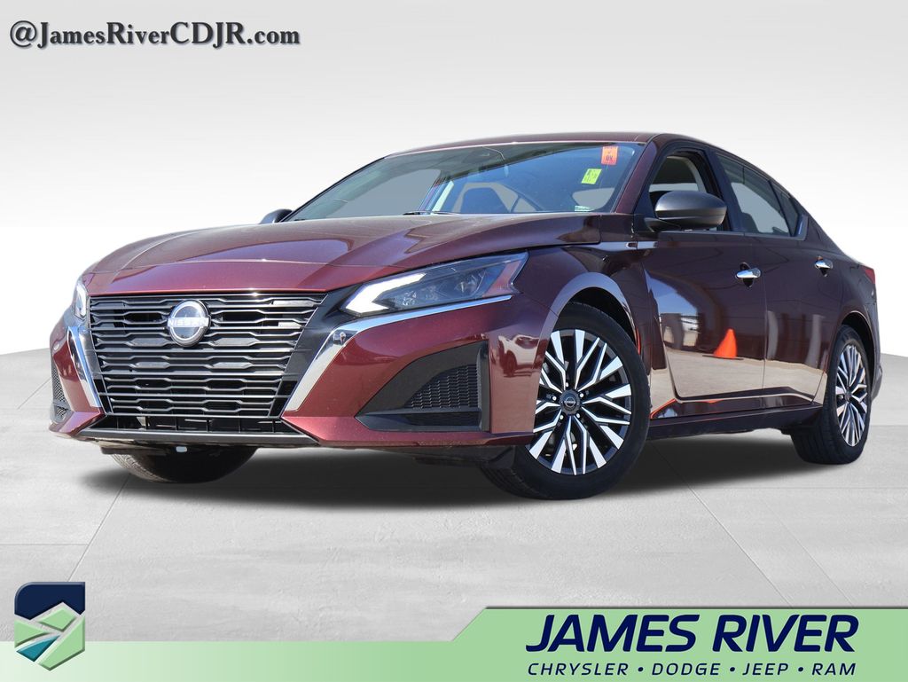 2025 Nissan Altima 2.5 SV FWD