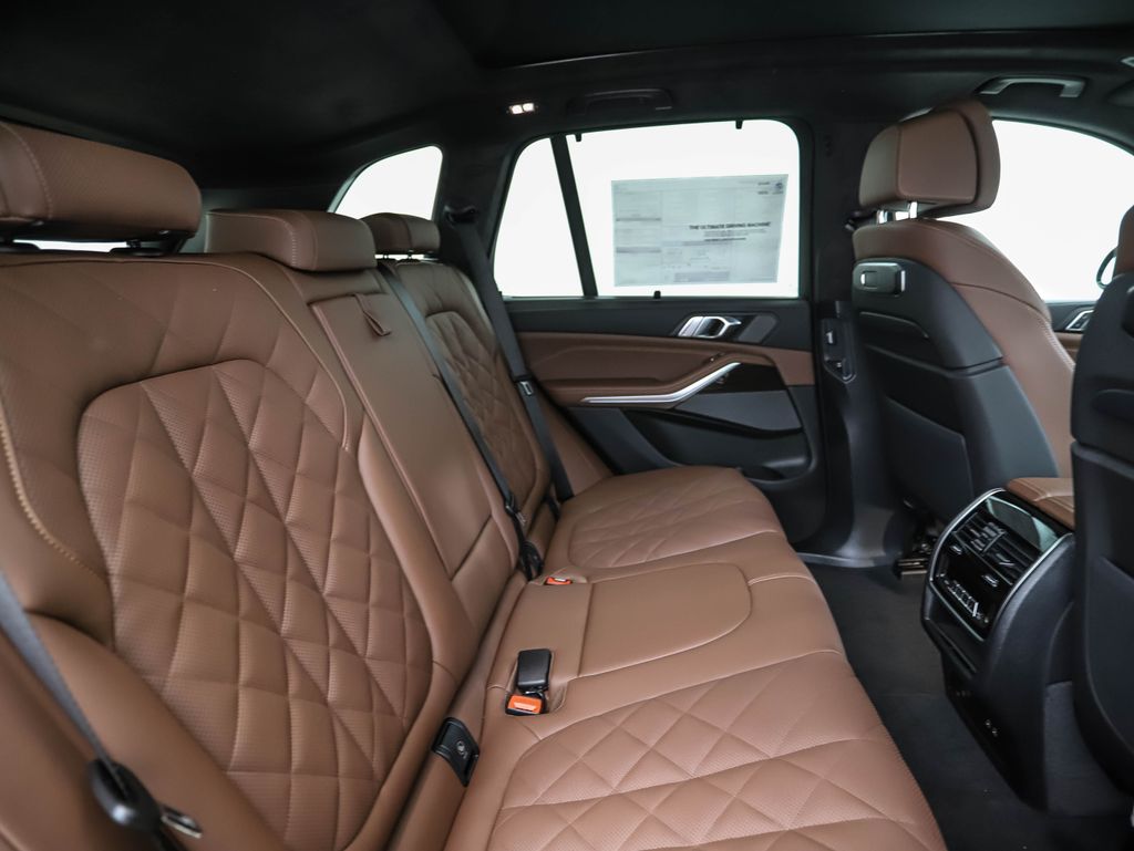 Thumbnail: 2026 BMW X5 - 27