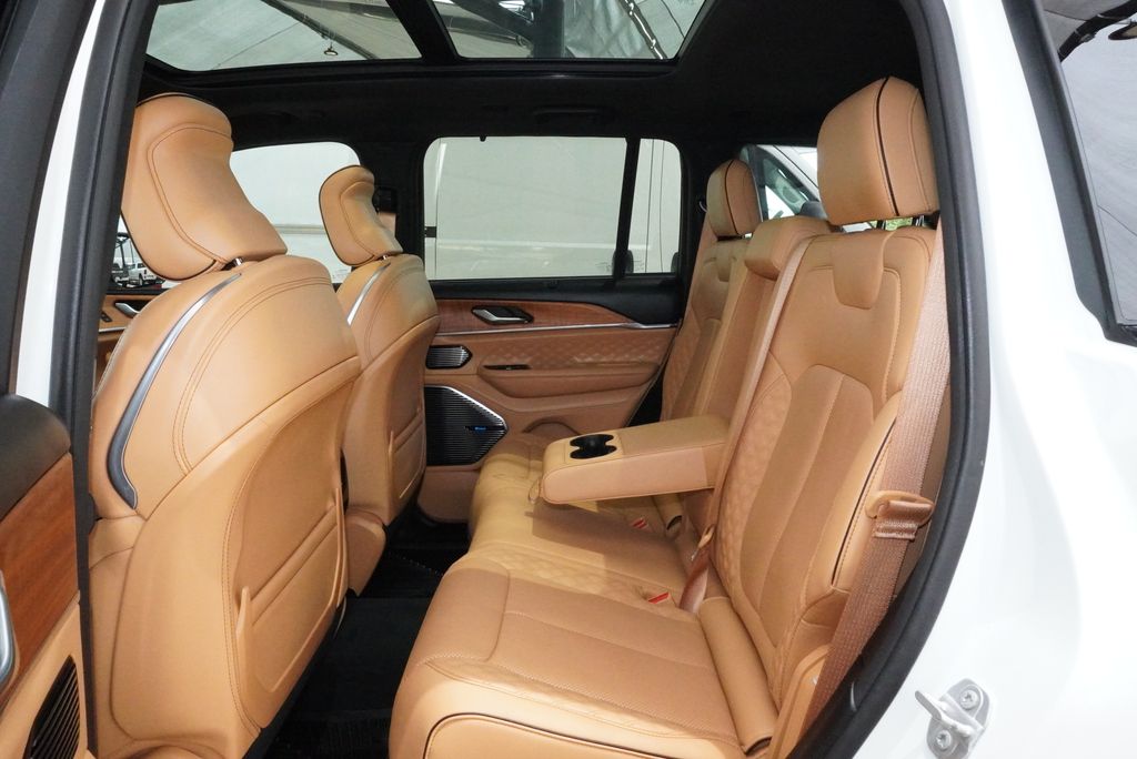 Used Car 2022 Jeep Grand Cherokee  Summit Reserve 4xe For Sale Under $35,000 In Weatherford, Texas