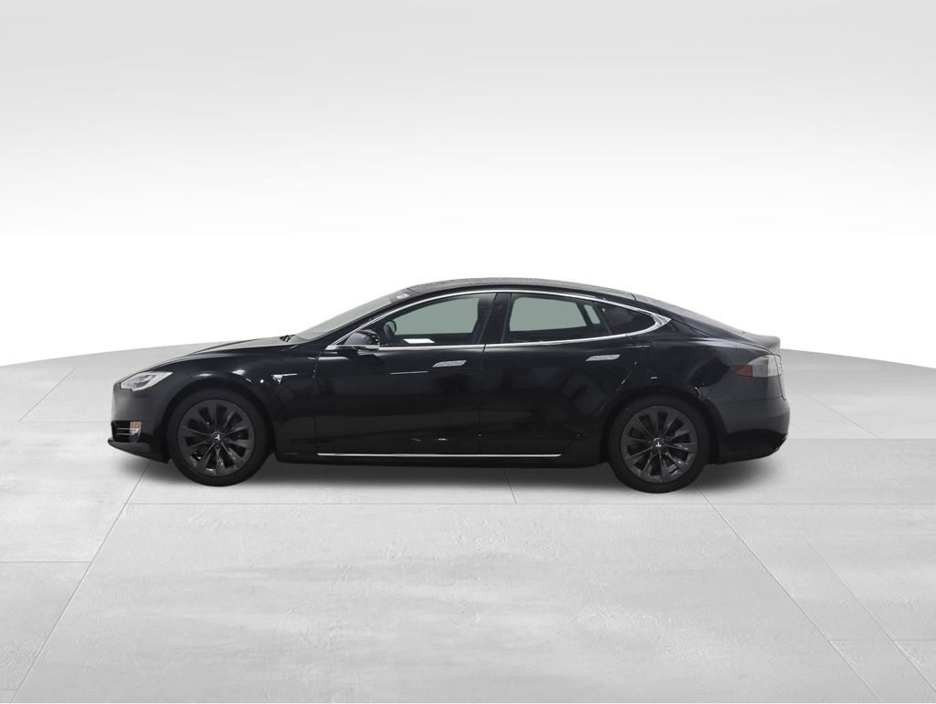 2021 Tesla Model S Long Range 2