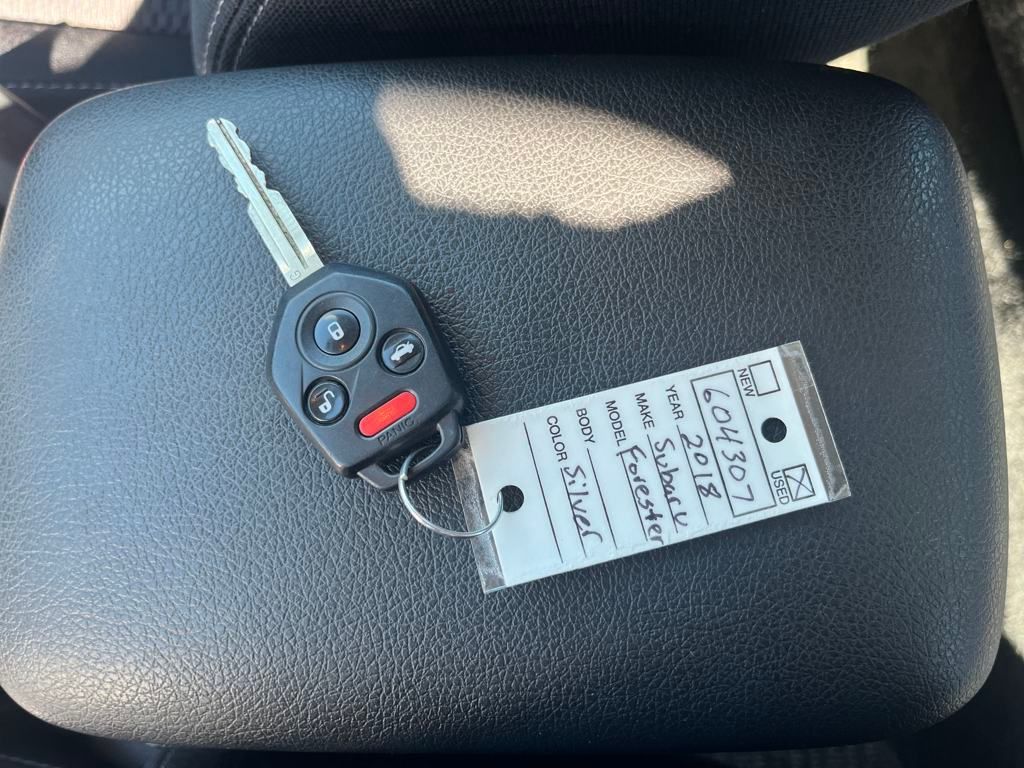 2018 Ice Silver Metallic Subaru Forester 2.5i AWD SUV