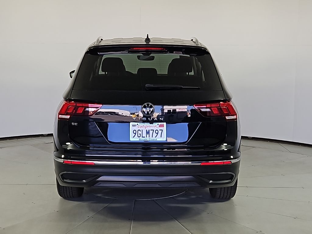 Thumbnail: 2023 Volkswagen Tiguan - 8