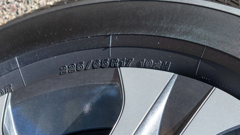 Used 2018 Toyota RAV4 LE 4D Sport Utility