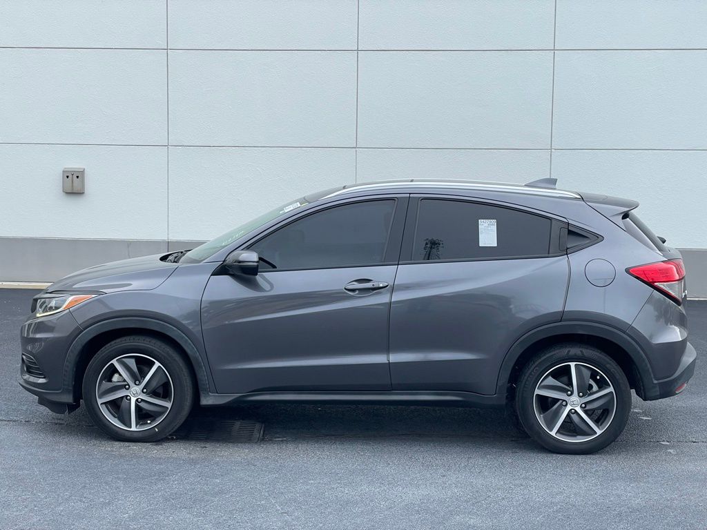 2022 Honda HR-V EX 2