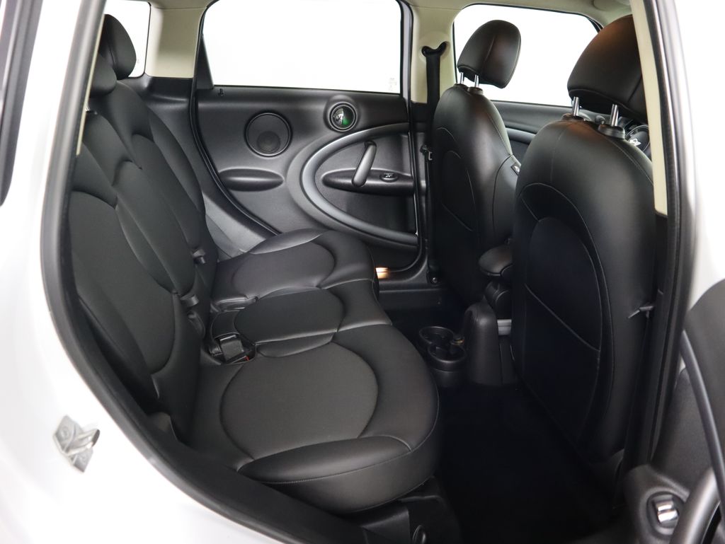 Thumbnail: 2016 MINI Cooper Countryman - 22