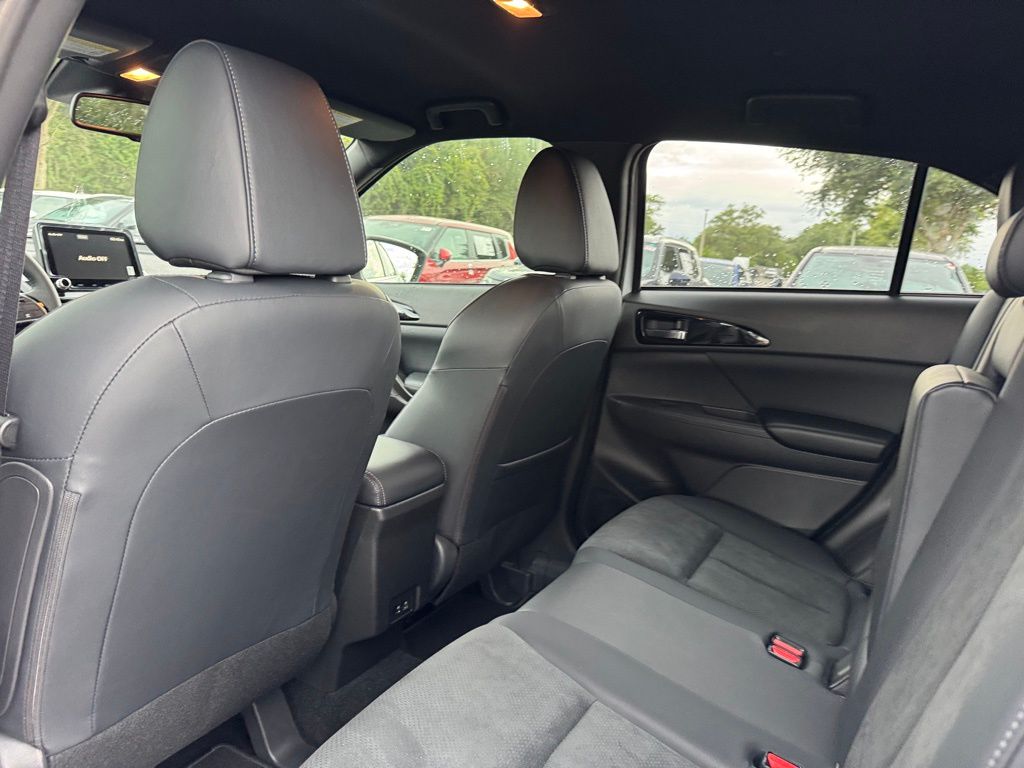2025 Mitsubishi Eclipse Cross SEL photo 14