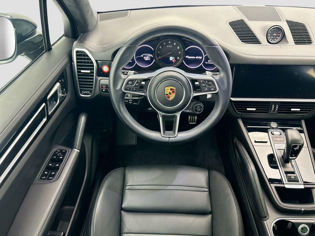 Thumbnail: 2021 Porsche Cayenne - 12