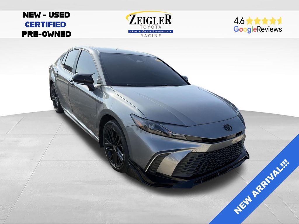 2026 Toyota Camry SE AWD