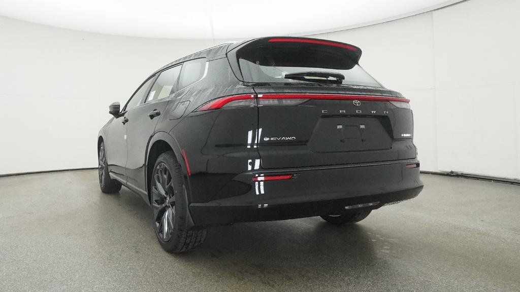 Thumbnail: 2025 Toyota Crown Signia - 8