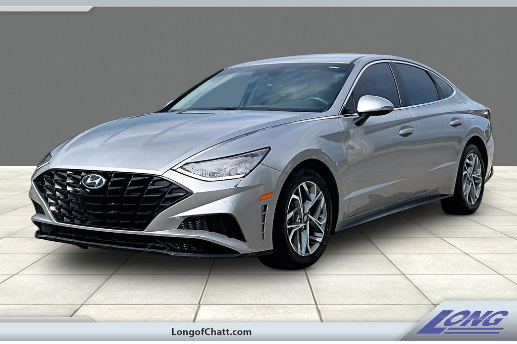 Curated Silver 2023 Hyundai Sonata Sedan Front-Wheel Drive 8-Speed Automatic