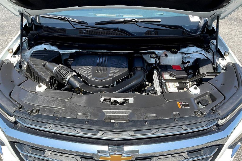 Used 2024 Chevrolet Traverse SUV