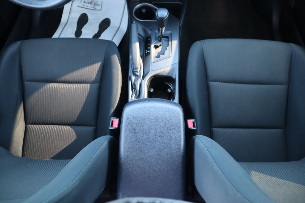 Thumbnail: 2017 Toyota RAV4 - 16