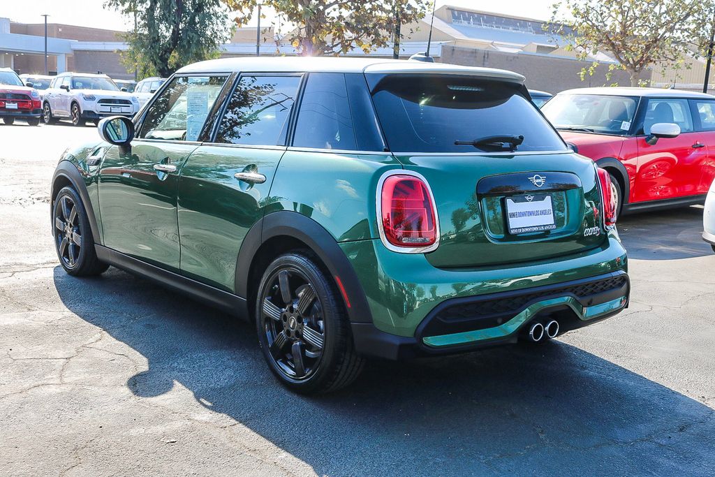 2022 MINI Cooper S Signature 6