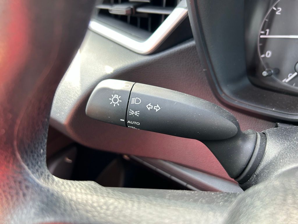 Thumbnail: 2025 Toyota Corolla - 21