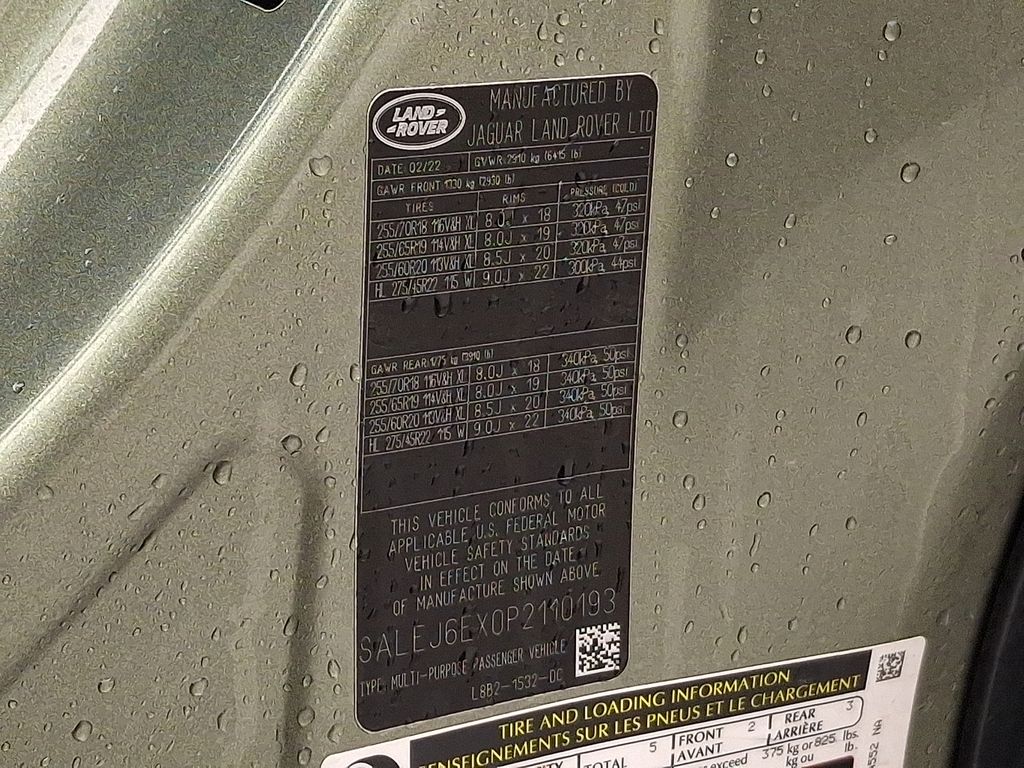 Thumbnail: 2023 Land Rover Defender - 27