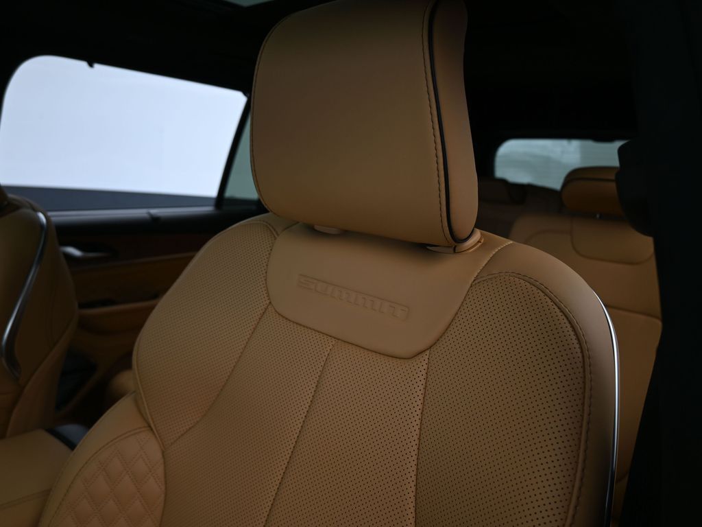 New 2025 Bright White Clearcoat Jeep Summit image 17