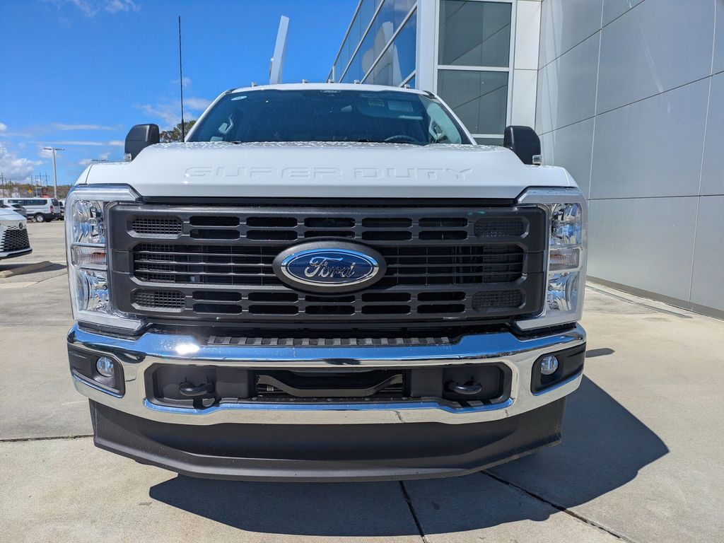 2026 Ford F-350 Super Duty XL