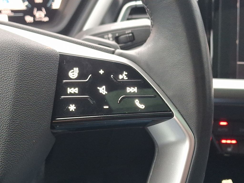 Thumbnail: 2024 Audi Q4 e-tron - 23