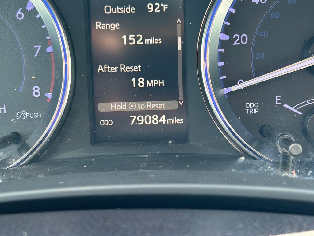 Used 2018 Toyota Highlander SUV