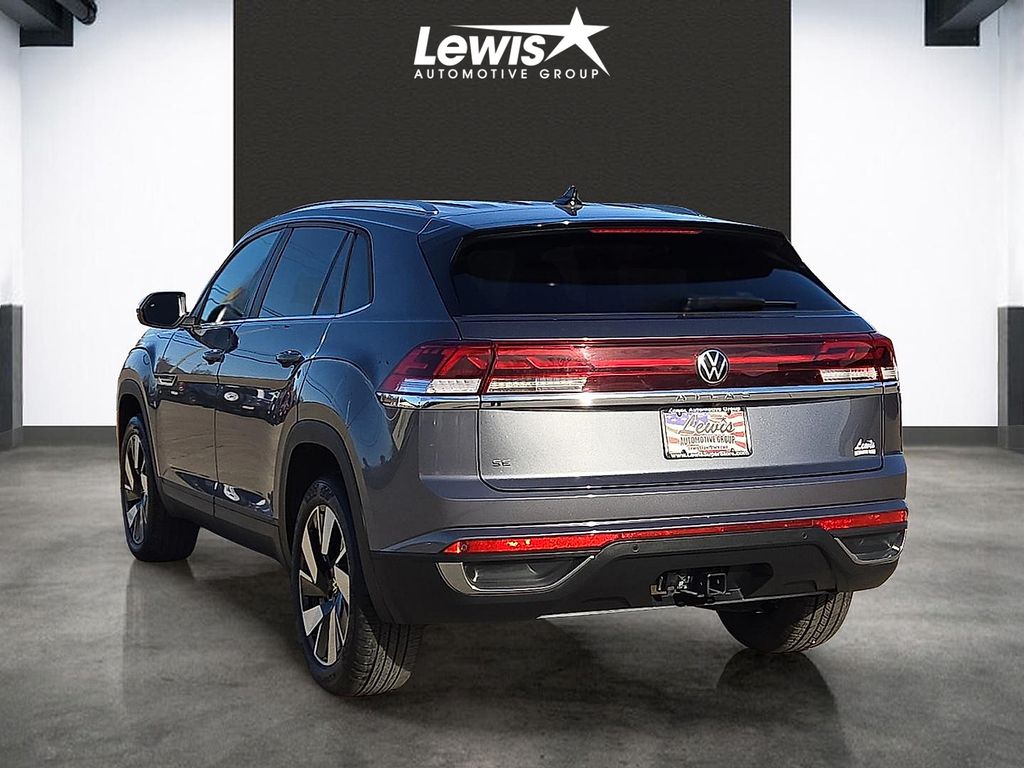 Used 2025 Volkswagen Atlas Cross Sport 2.0T SE w/Technology For Sale in Farmington, AR