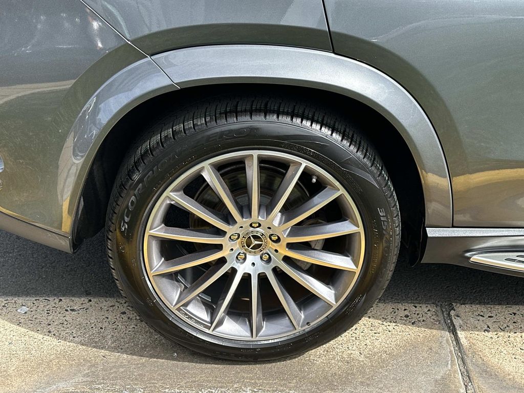 Thumbnail: 2022 Mercedes-Benz GLE - 16