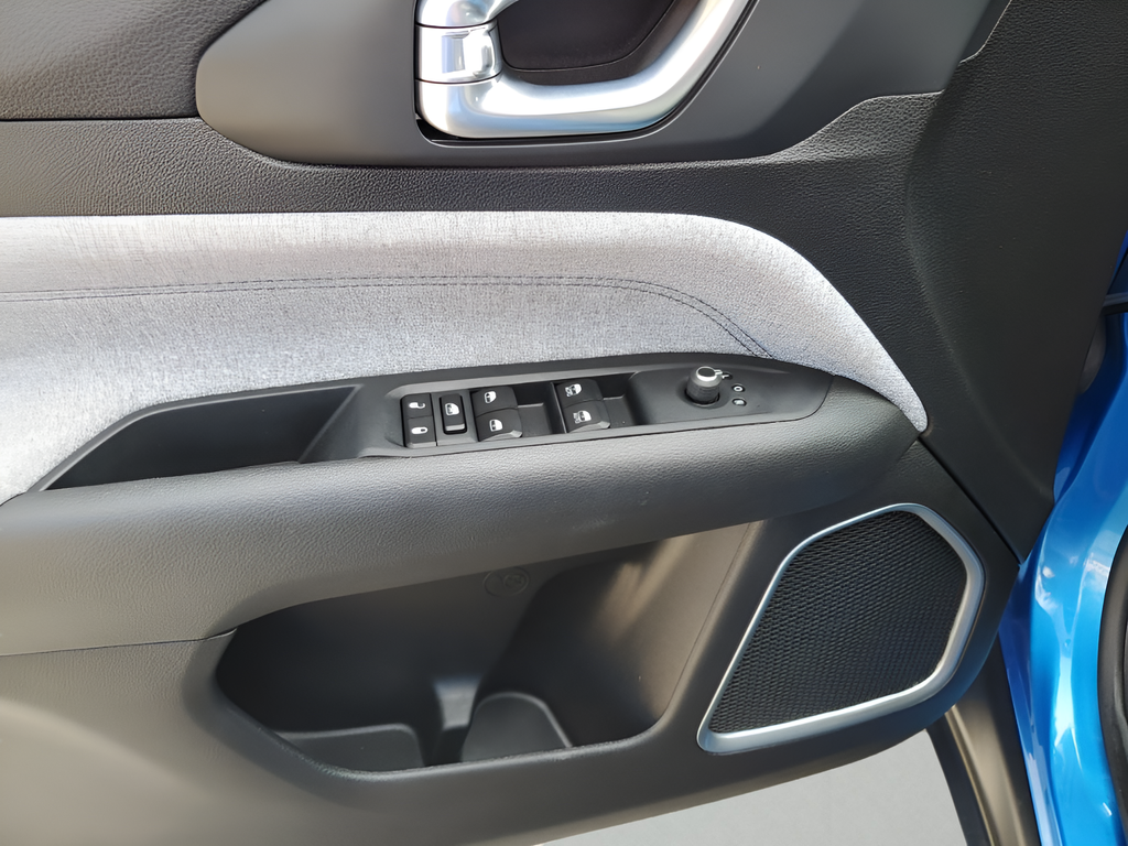 Used Car 2025 Jeep Compass  Latitude For Sale Under $25,000 In Austin, Texas