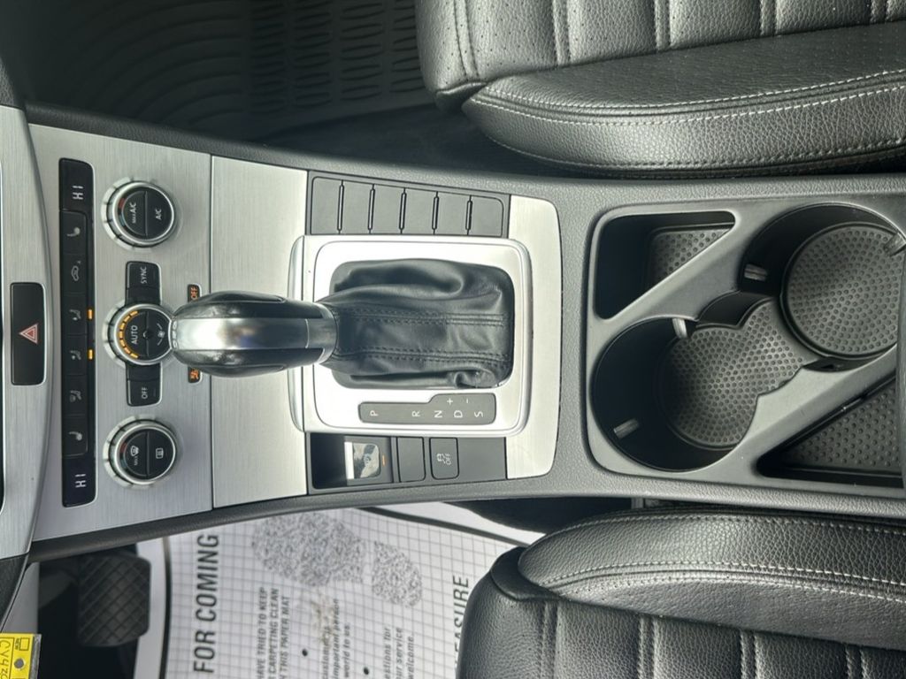 2014 Volkswagen CC 2.0T R-Line