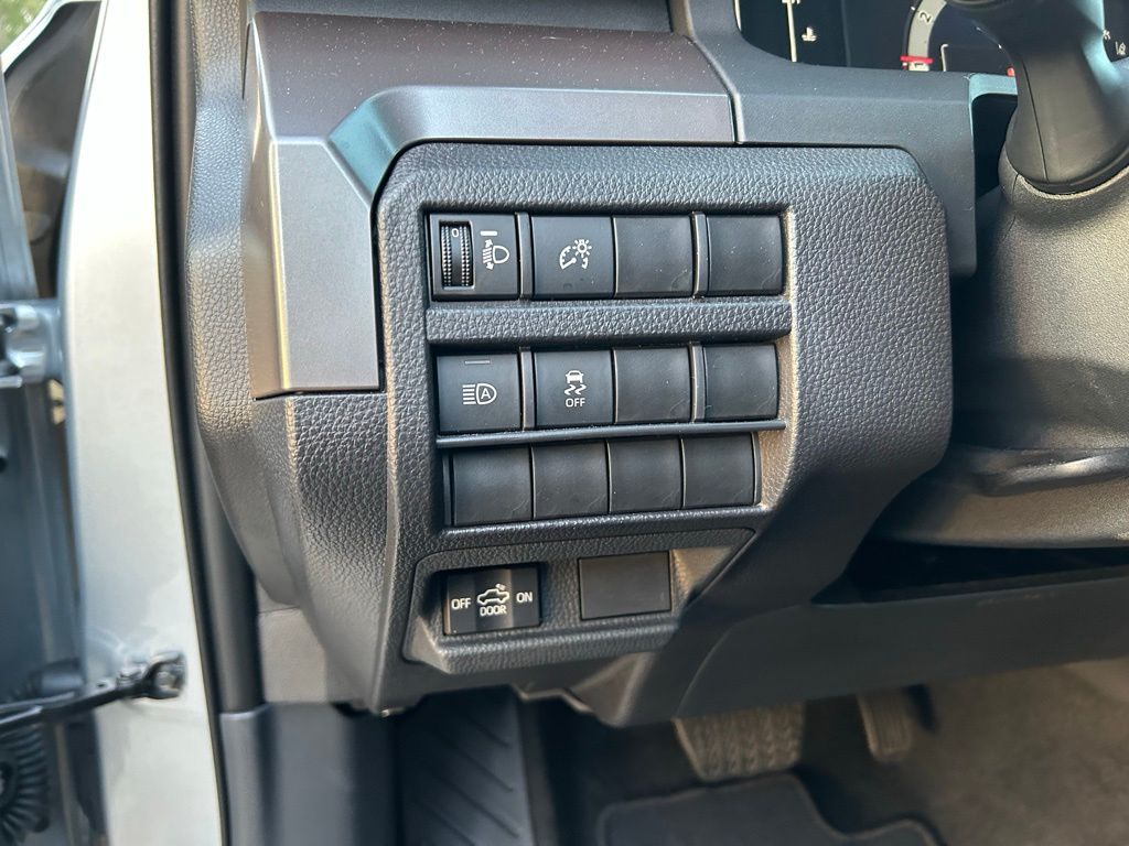 Thumbnail: 2024 Toyota Tacoma - 18