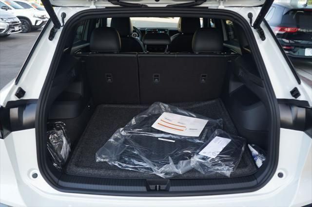 Thumbnail: 2026 Volkswagen Tiguan - 11