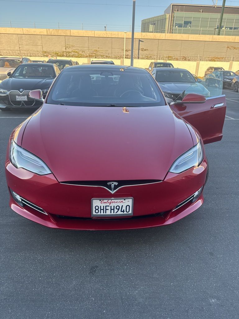 Thumbnail: 2018 Tesla Model S - 15
