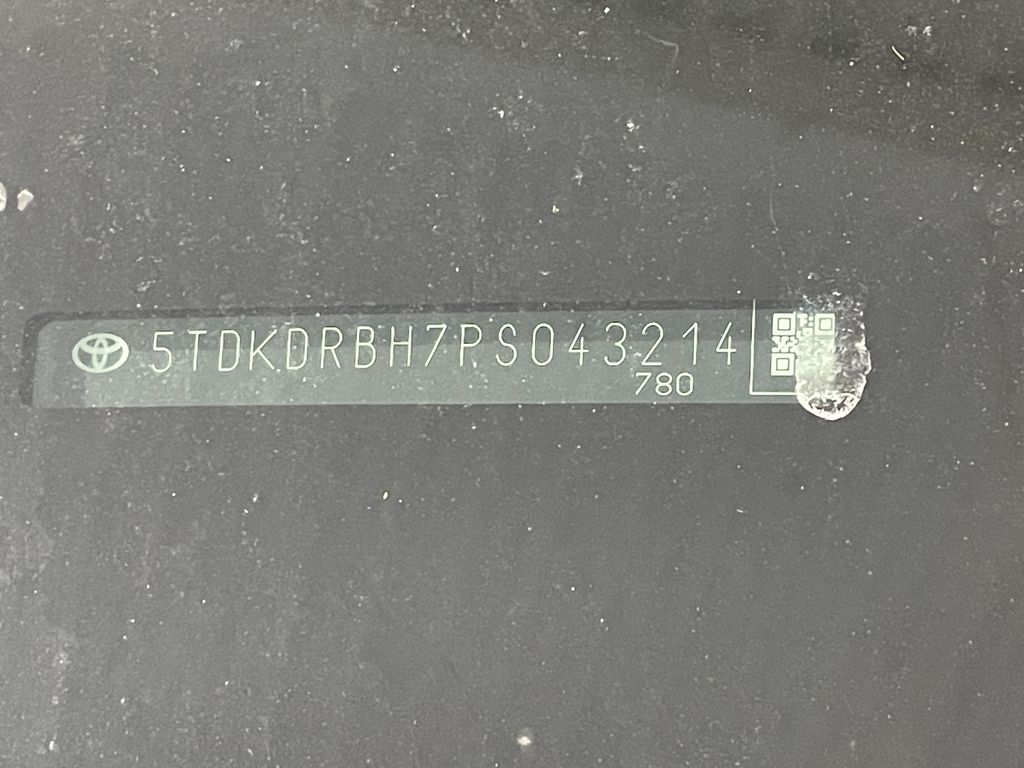 Thumbnail: 2023 Toyota Highlander - 2