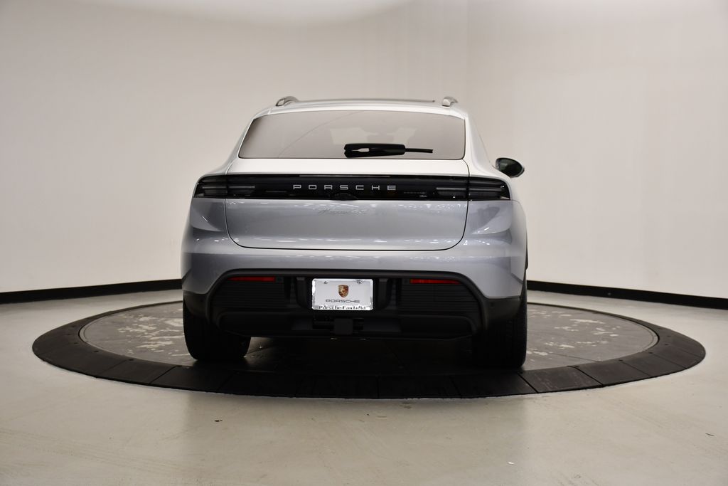 Thumbnail: 2025 Porsche Macan - 6