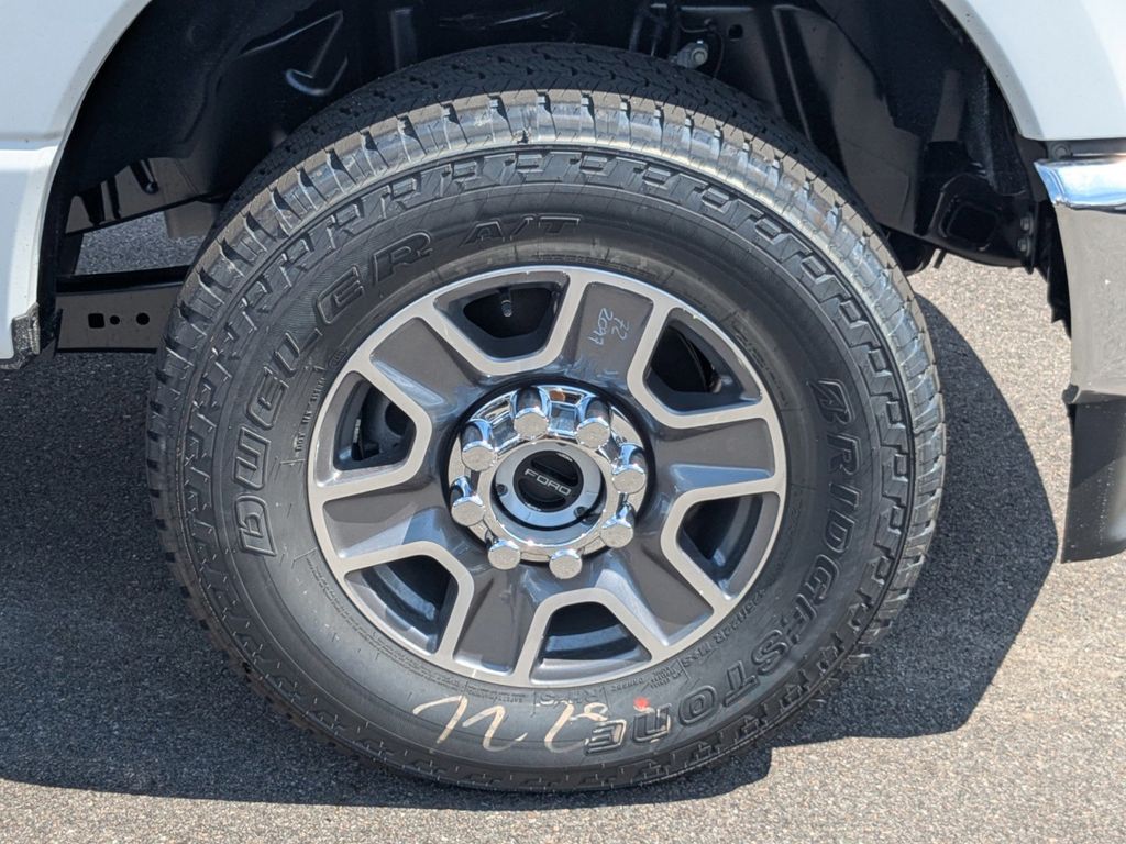 2025 Ford F-250 Super Duty Lariat